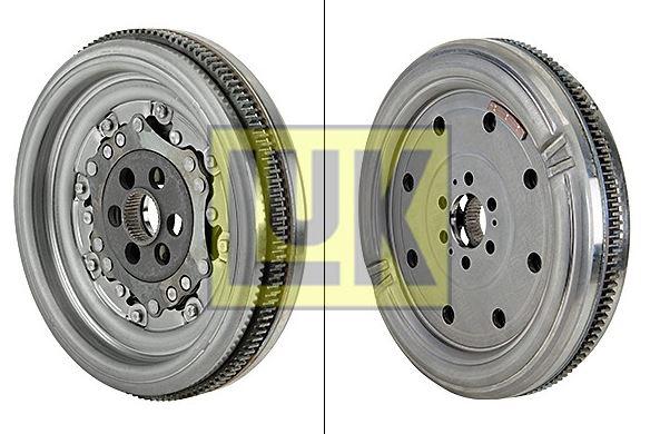Volkswagen 2 0 Tdi S Tronic Dsg Kettostomegu Lendkerek